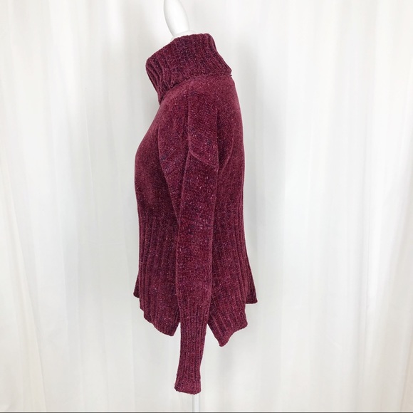 89TH + Madison Turtleneck Sweater Long Sleeve - Picture 4 of 6